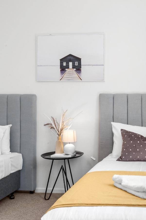 Palmerston St Apartments By Urban Rest Melbourne Buitenkant foto